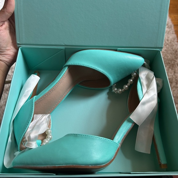 Tiffany Blue Heels - Picture 2 of 11